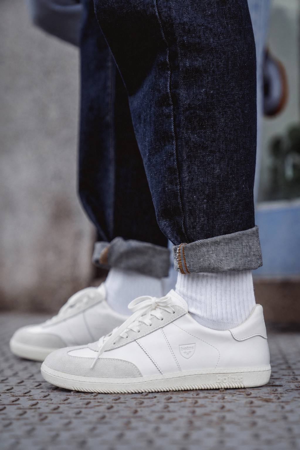 Iconic White