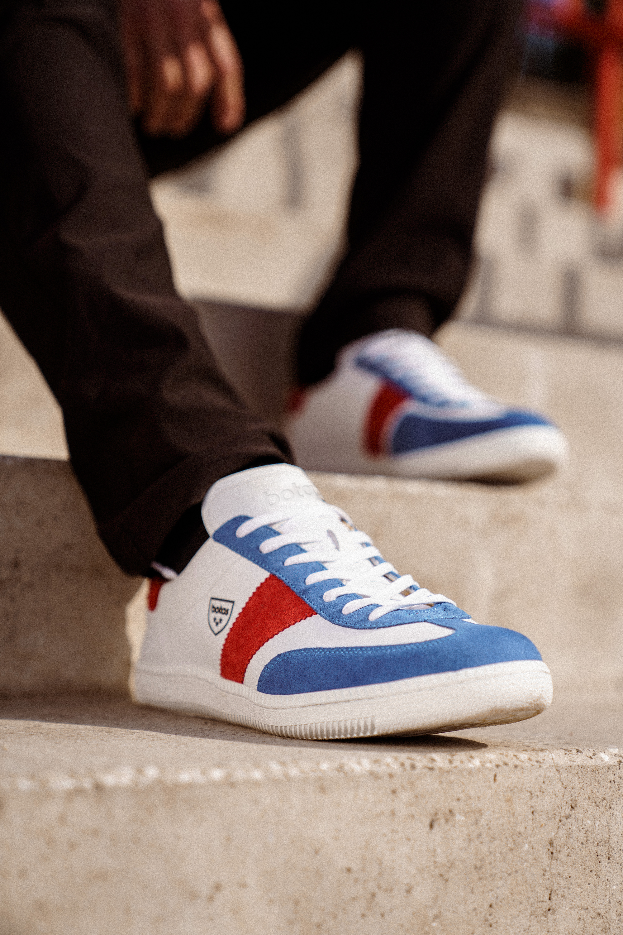 Iconic Tricolor